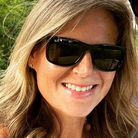 Meet your Posher, Johanna - Picture 1 of 1